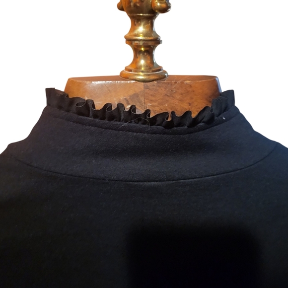 Chicos Ponte Ruffled Trim Black Blazer Hook Closure Size 1 (Medium) - Picture 3 of 8